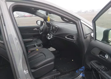 2025 Chrysler Pacifica Select z USA, uszkodzony, nr VIN 2C4RC1BG3SR548274